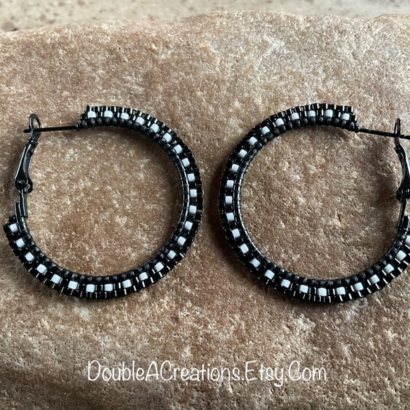 Black and White 1 1/4” Beaded Hoops, New, Handmade by Me - Picture 7 of 8